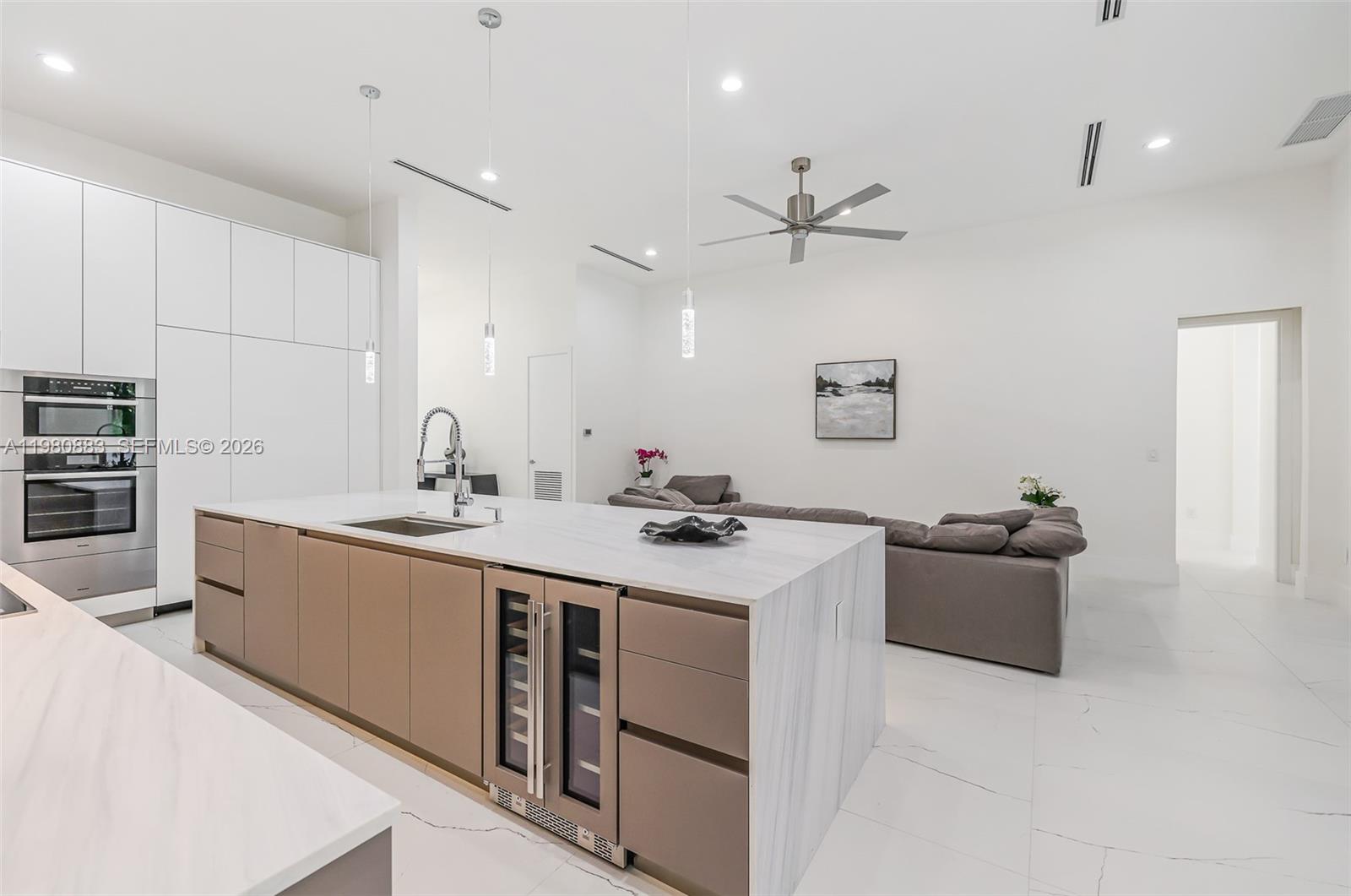 11780 NE 8th Ave Biscayne Park, FL 33161