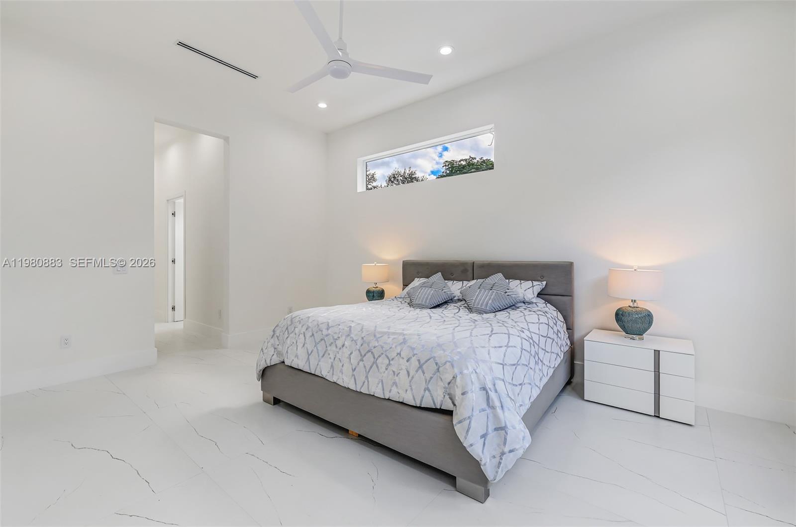 11780 NE 8th Ave Biscayne Park, FL 33161