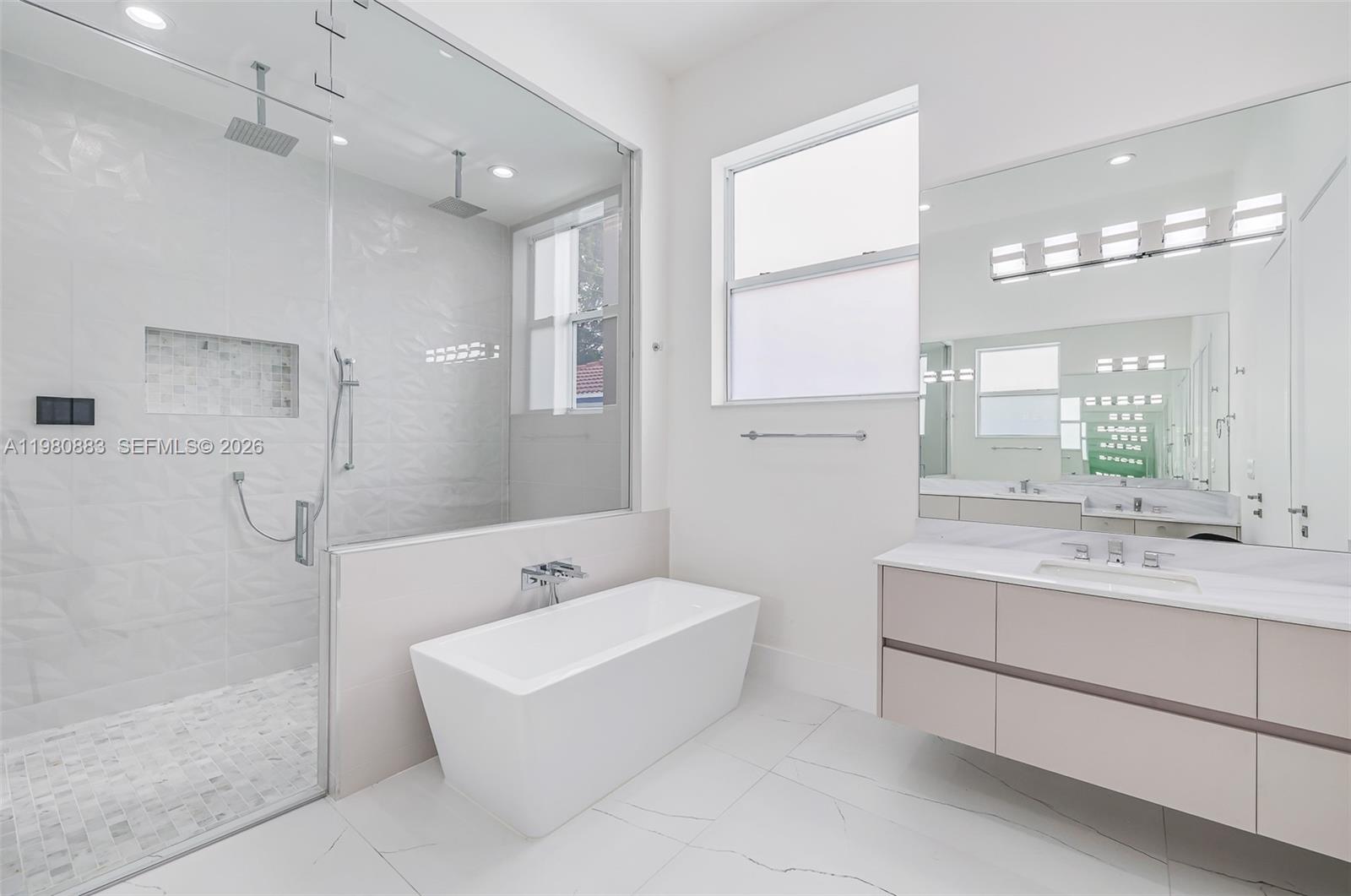 11780 NE 8th Ave Biscayne Park, FL 33161