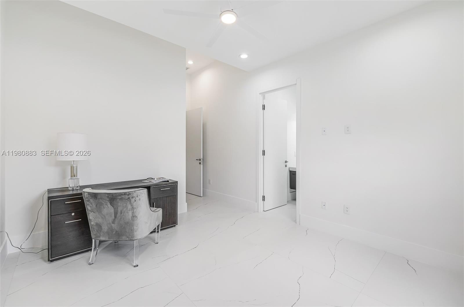 11780 NE 8th Ave Biscayne Park, FL 33161