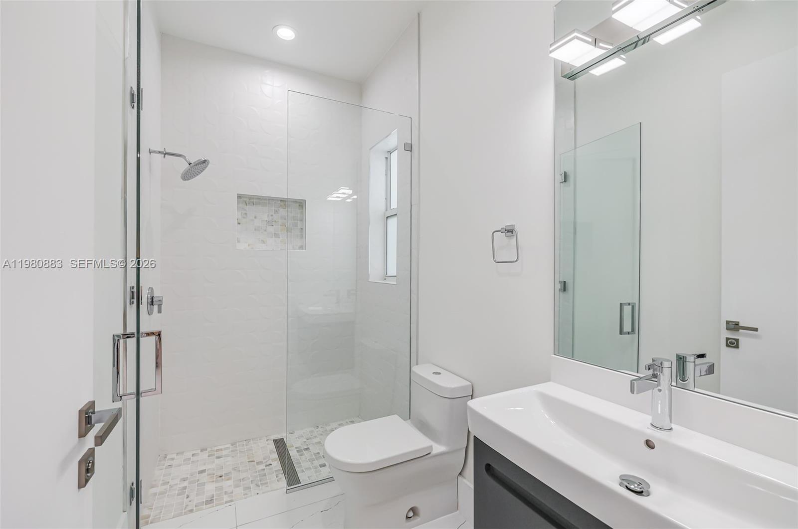 11780 NE 8th Ave Biscayne Park, FL 33161