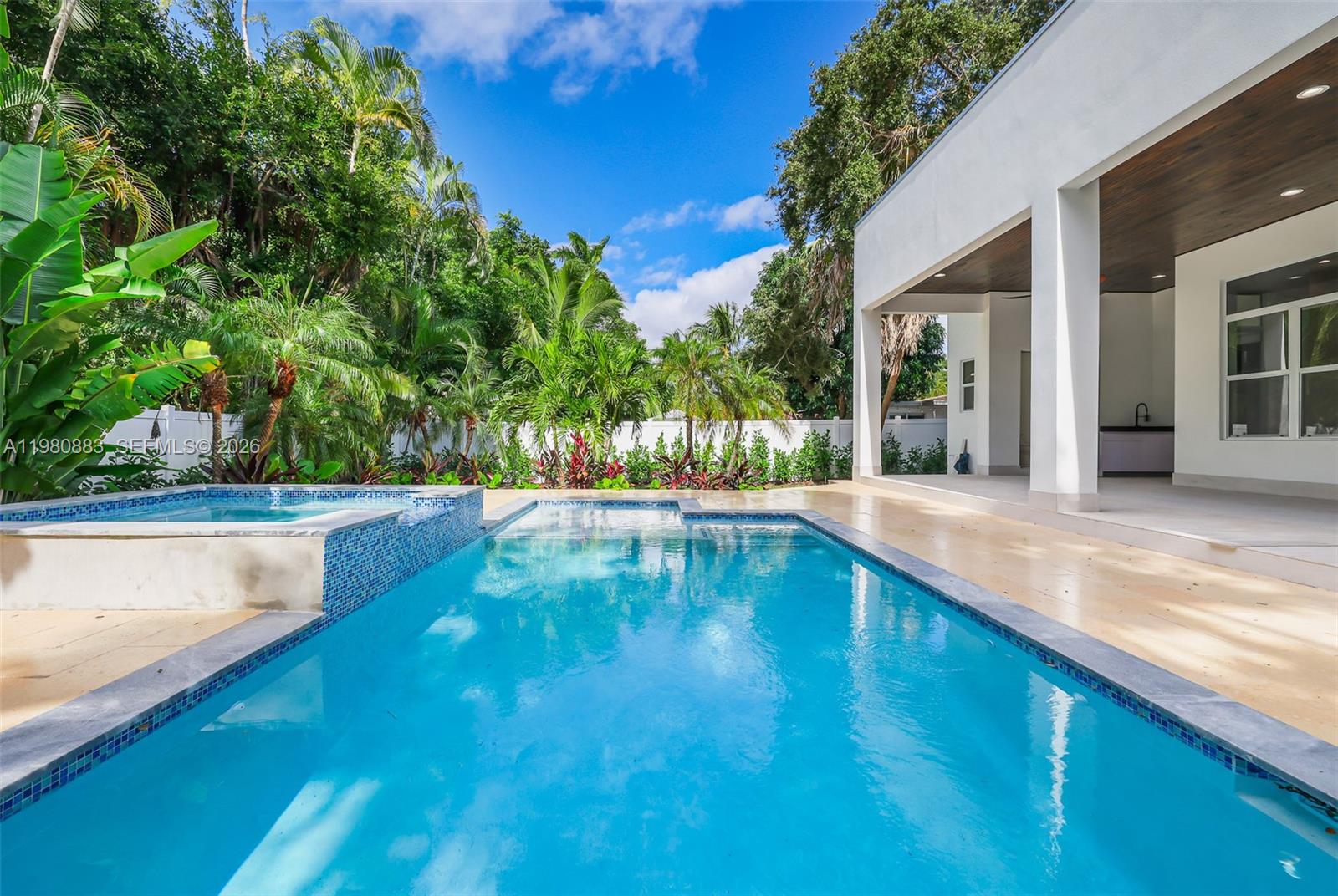 11780 NE 8th Ave Biscayne Park, FL 33161