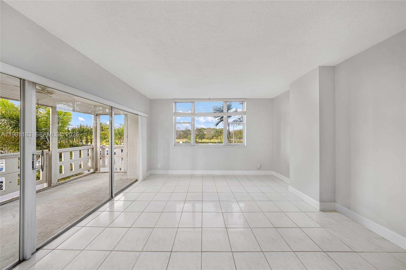 4350 Hillcrest Dr #200 Hollywood, FL 33021