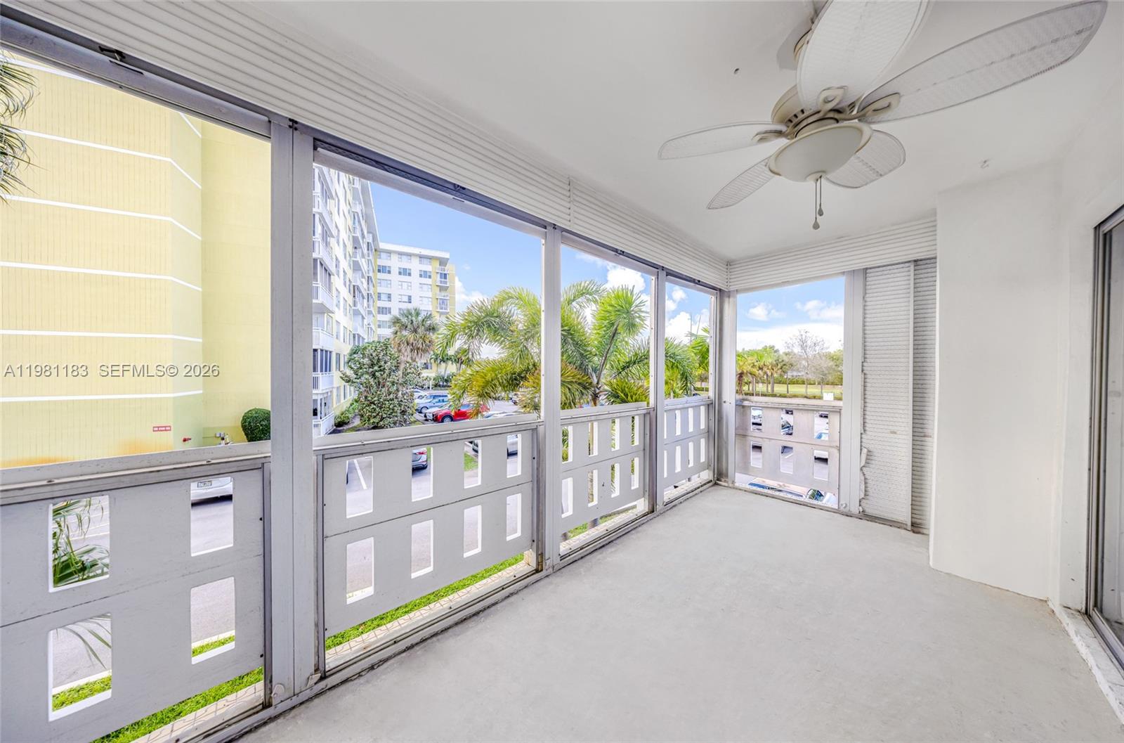 4350 Hillcrest Dr #200 Hollywood, FL 33021