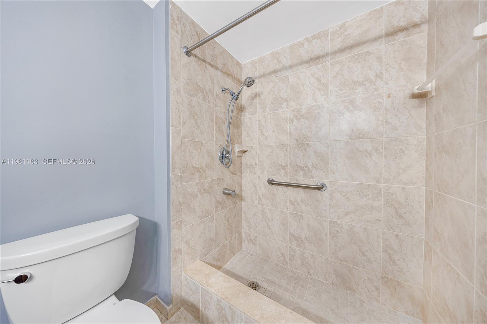 4350 Hillcrest Dr #200 Hollywood, FL 33021