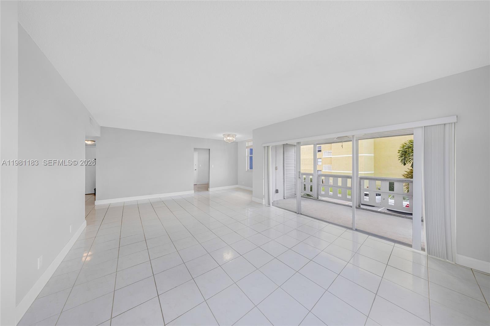 4350 Hillcrest Dr #200 Hollywood, FL 33021