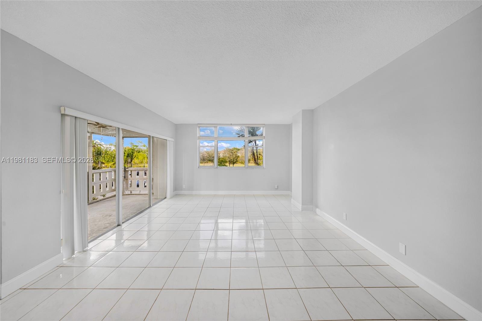 4350 Hillcrest Dr #200 Hollywood, FL 33021