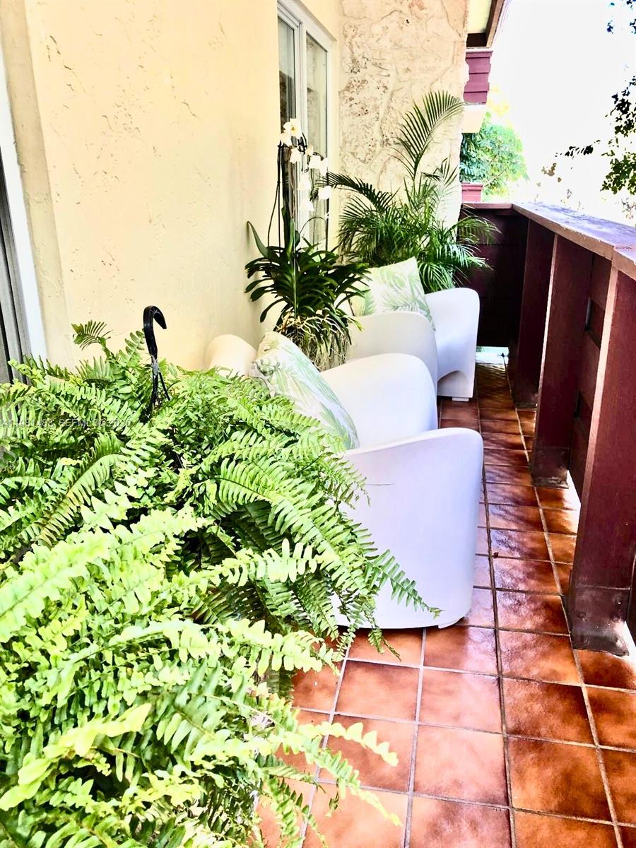 1205 Mariposa Ave #326 Coral Gables, FL 33146