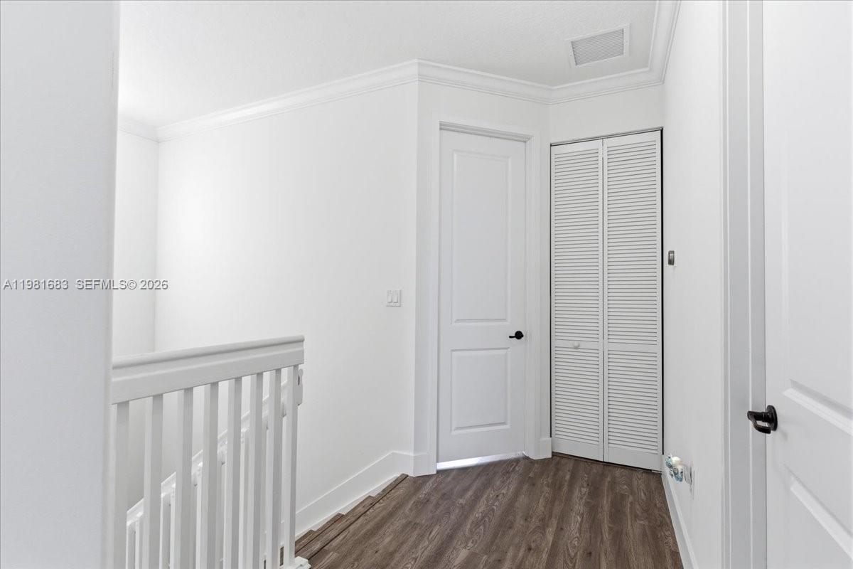 3407 W 99th Pl Hialeah, FL 33018