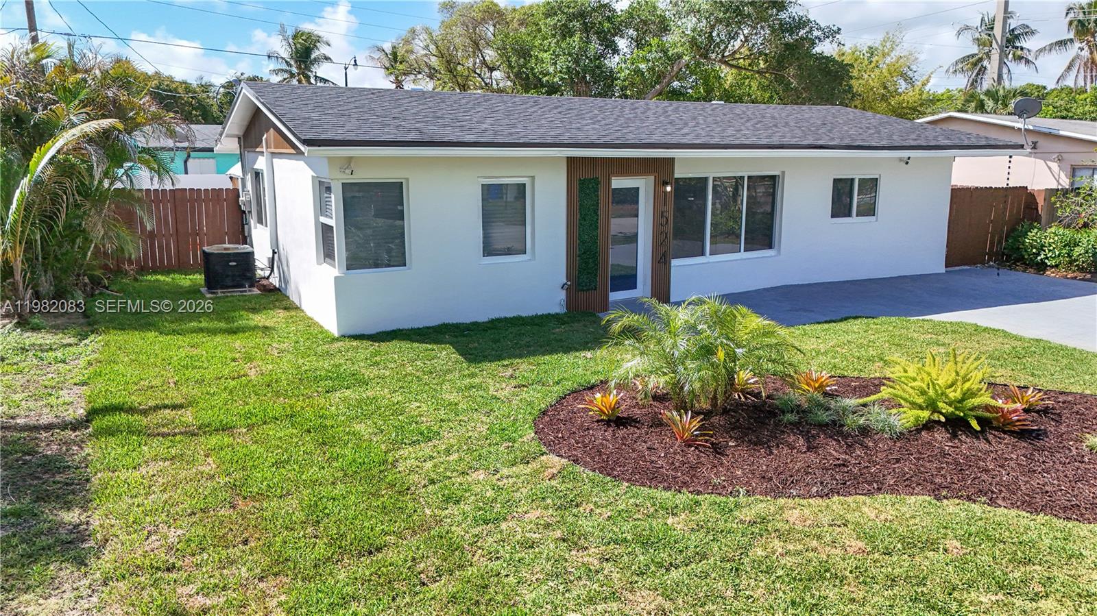 1524 NE 31st Ct Pompano Beach, FL 33064