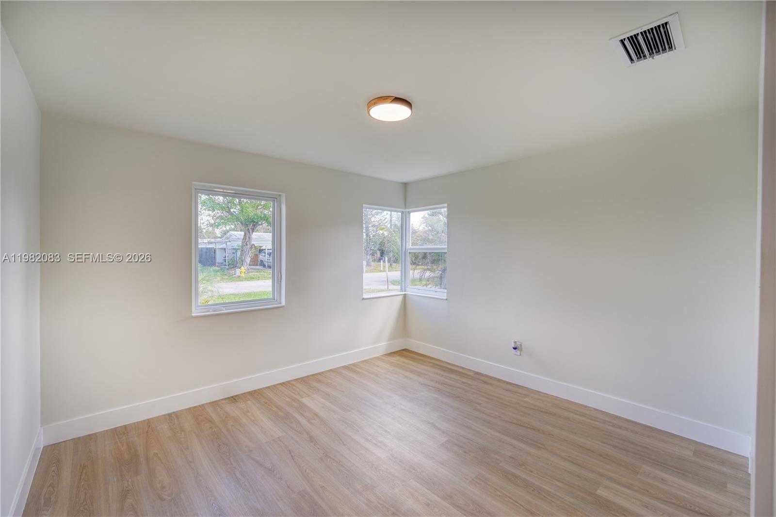 1524 NE 31st Ct Pompano Beach, FL 33064