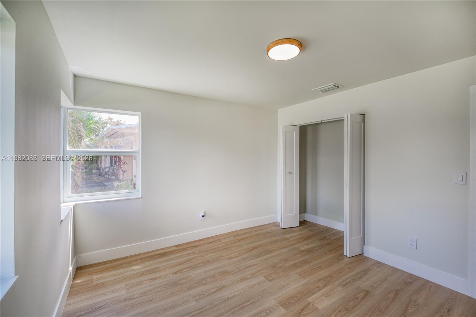 1524 NE 31st Ct Pompano Beach, FL 33064