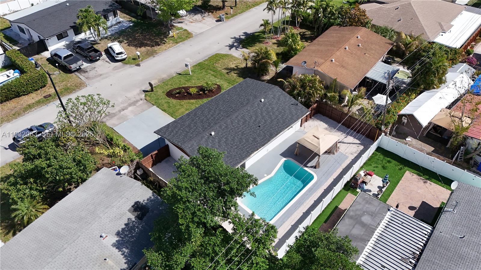 1524 NE 31st Ct Pompano Beach, FL 33064