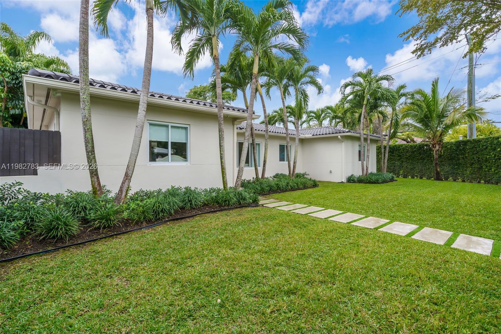 500 NE 51st St Miami, FL 33137