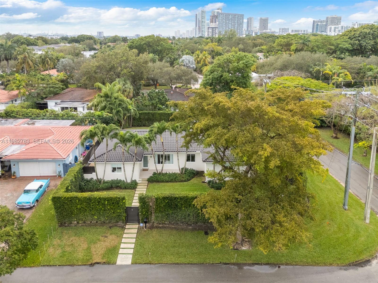 500 NE 51st St Miami, FL 33137