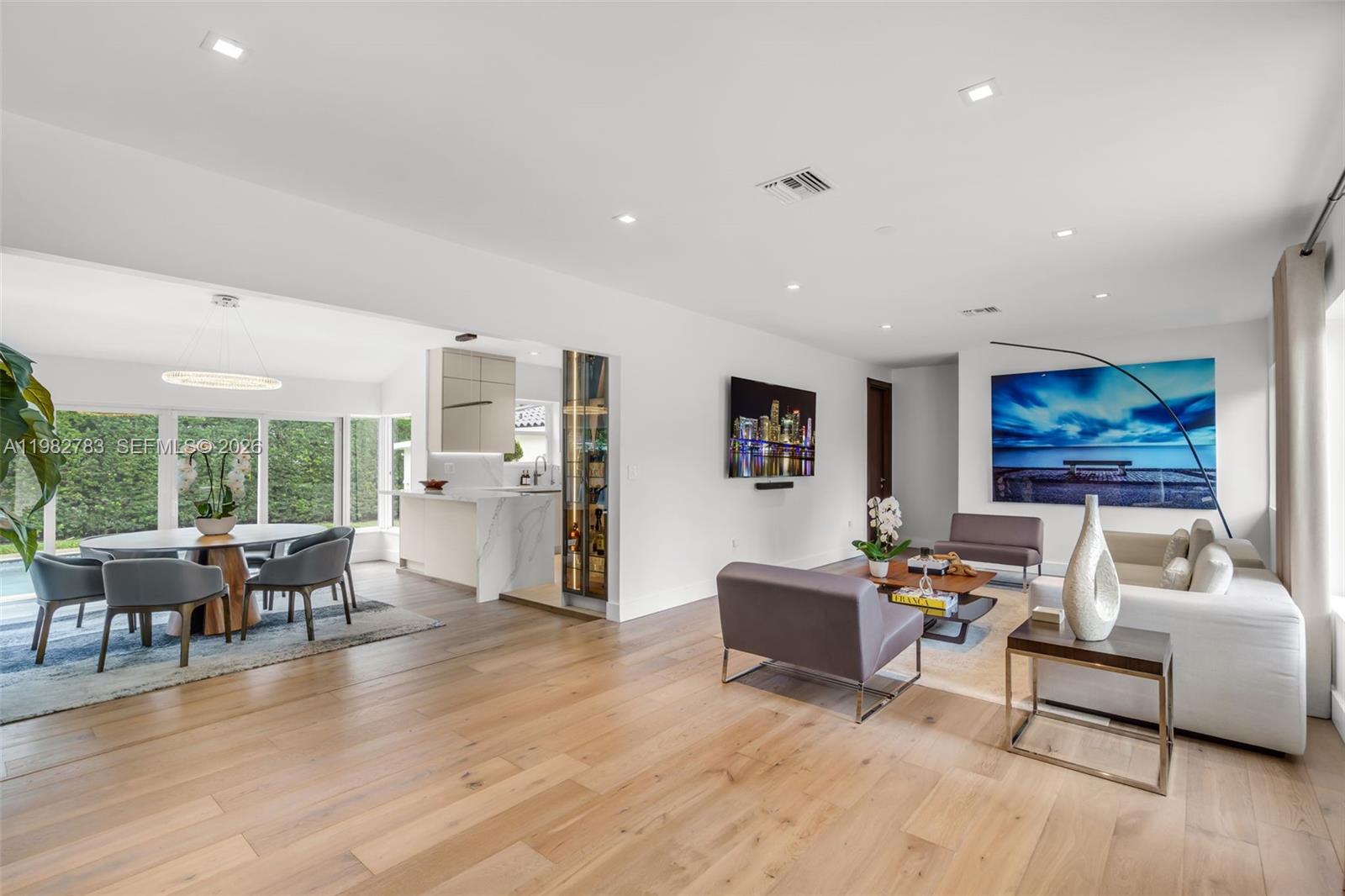 500 NE 51st St Miami, FL 33137