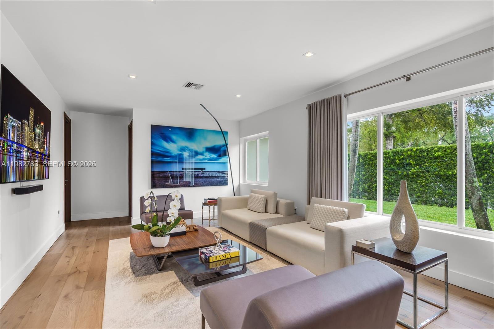 500 NE 51st St Miami, FL 33137