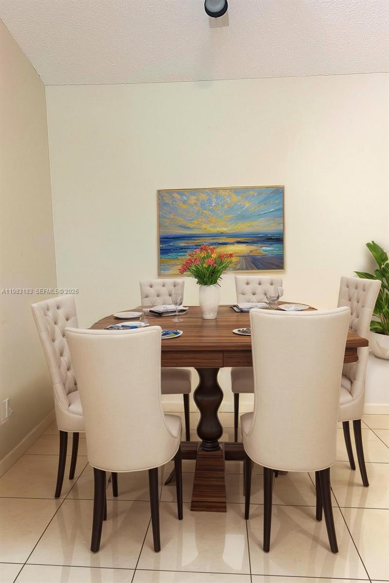 3480 N Pinewalk Dr N #135 Margate, FL 33063