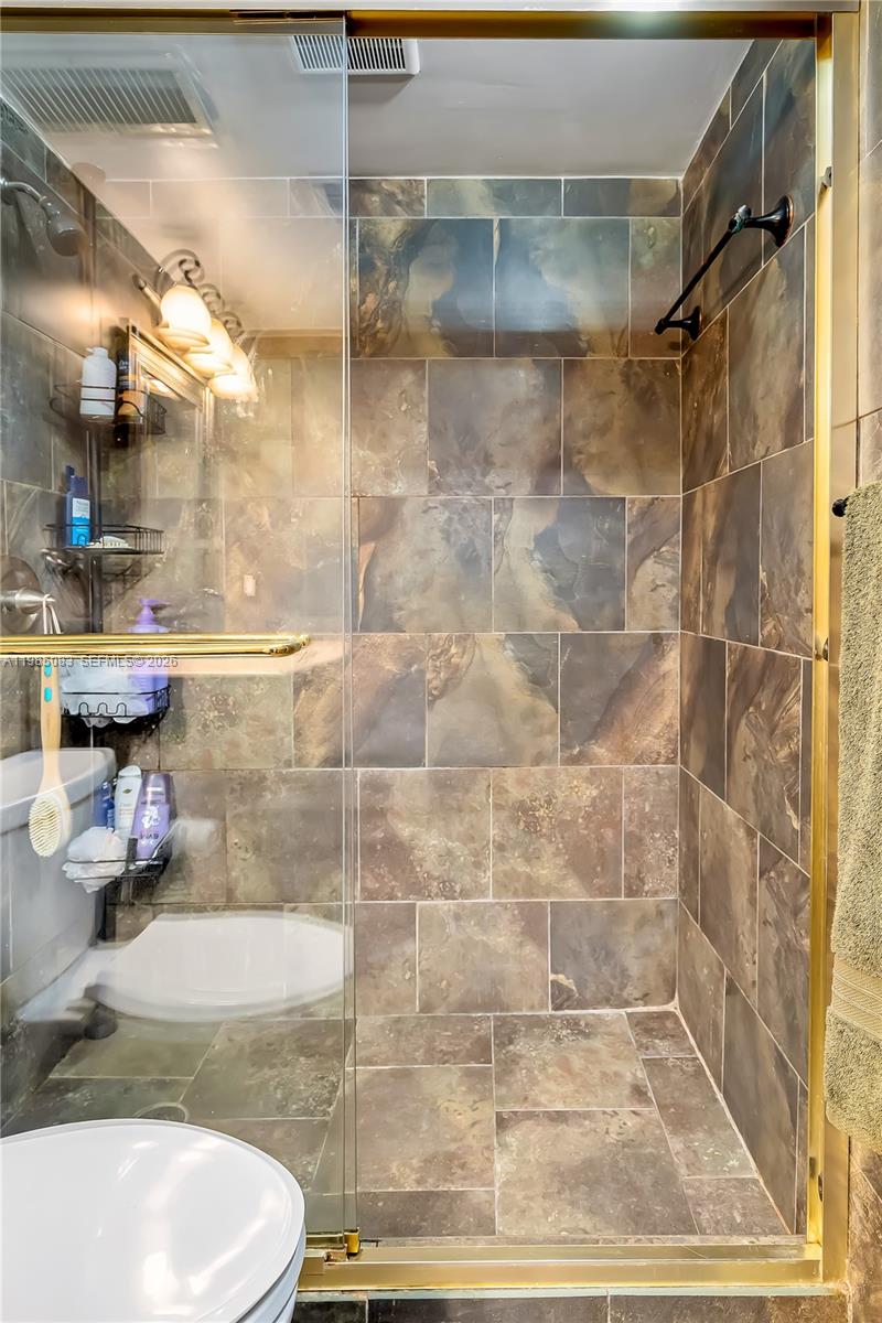 200 172nd St #319 Sunny Isles Beach, FL 33160