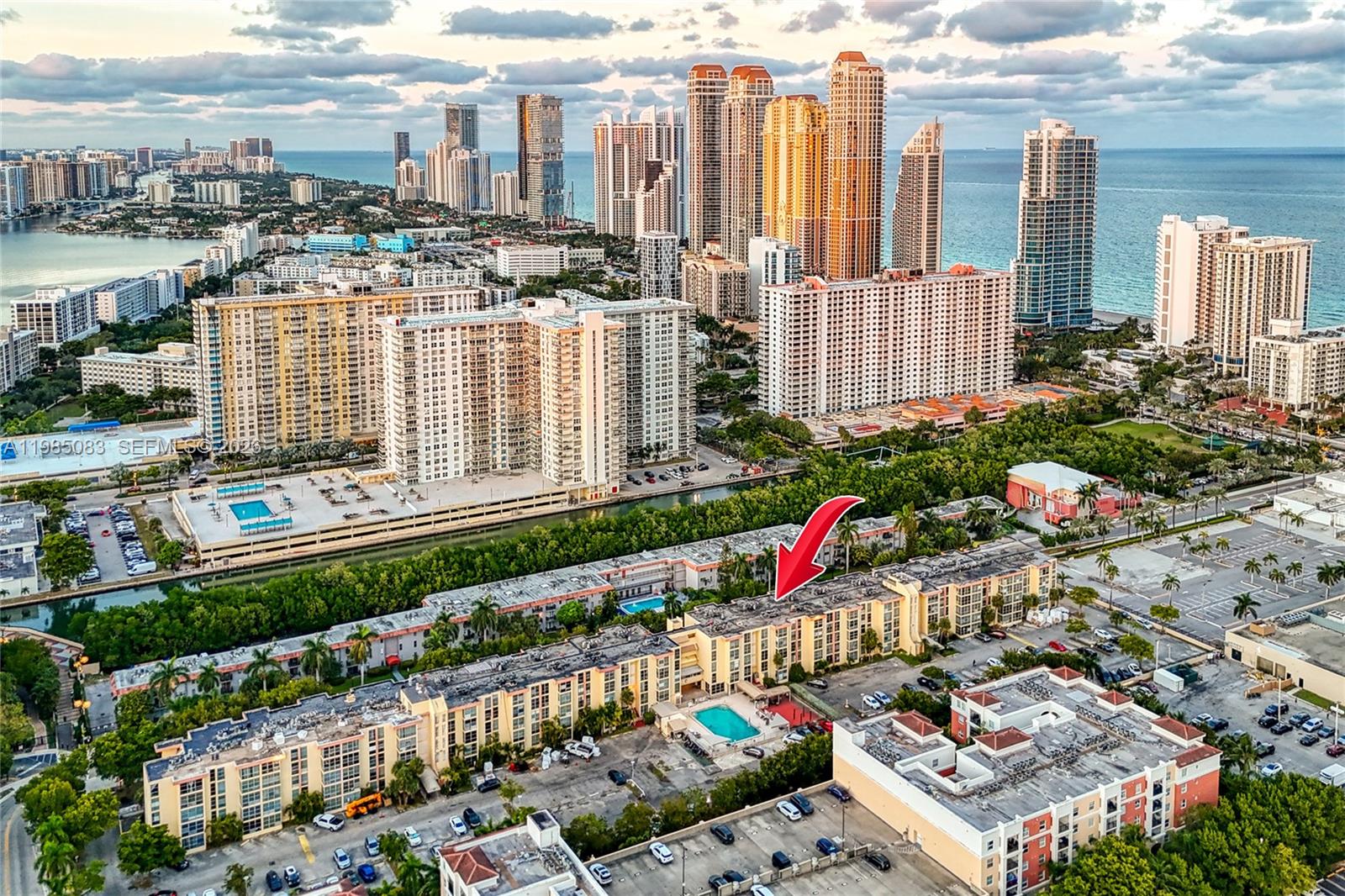 200 172nd St #319 Sunny Isles Beach, FL 33160