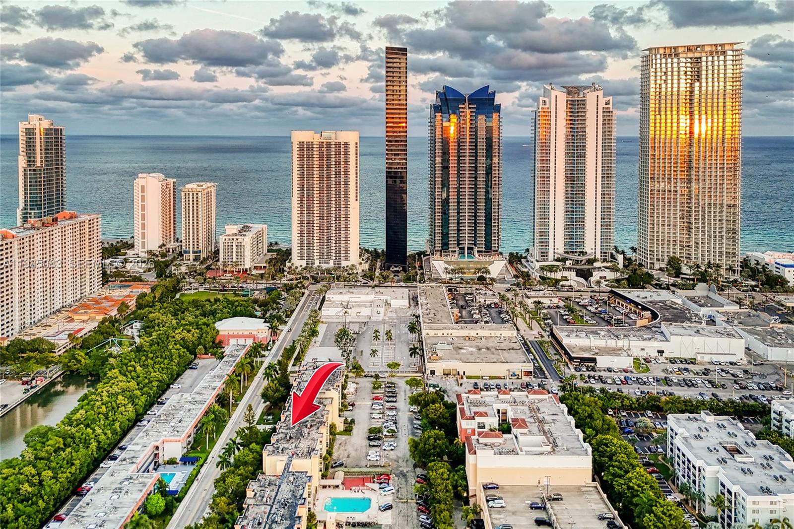 200 172nd St #319 Sunny Isles Beach, FL 33160