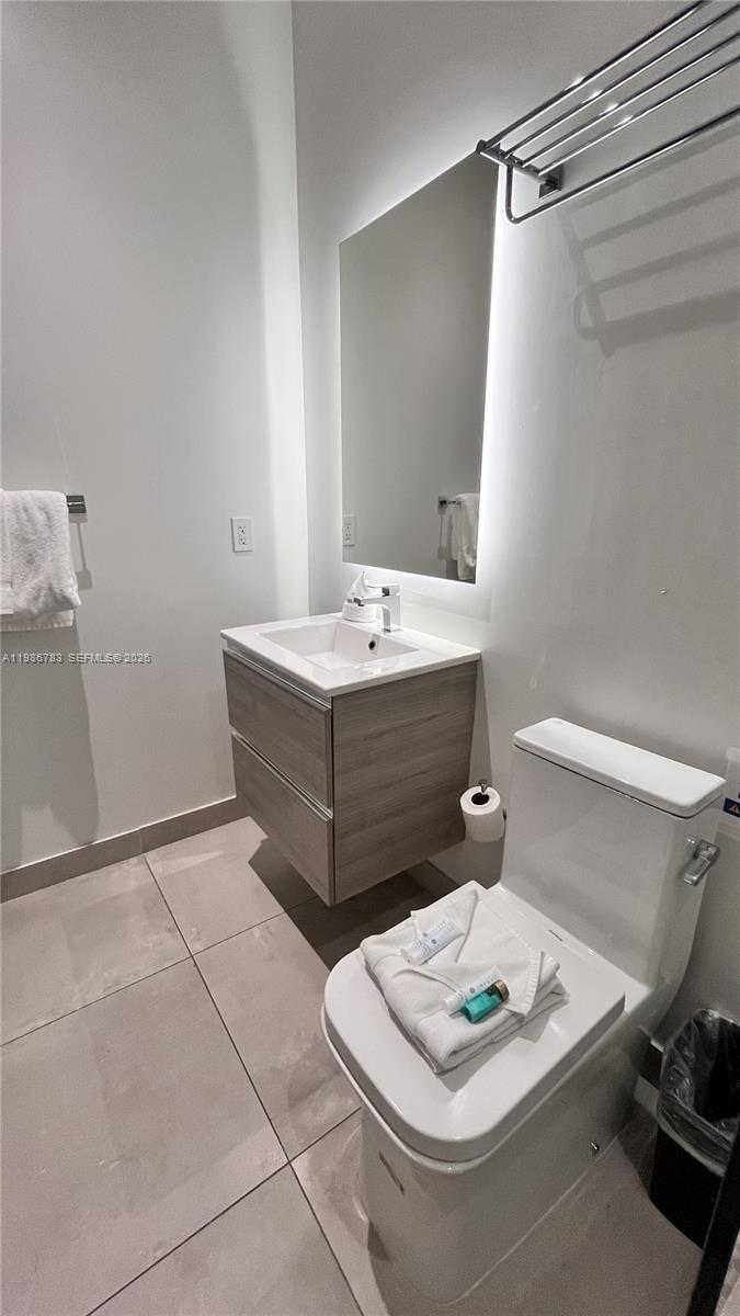 image Smart Brickell III13