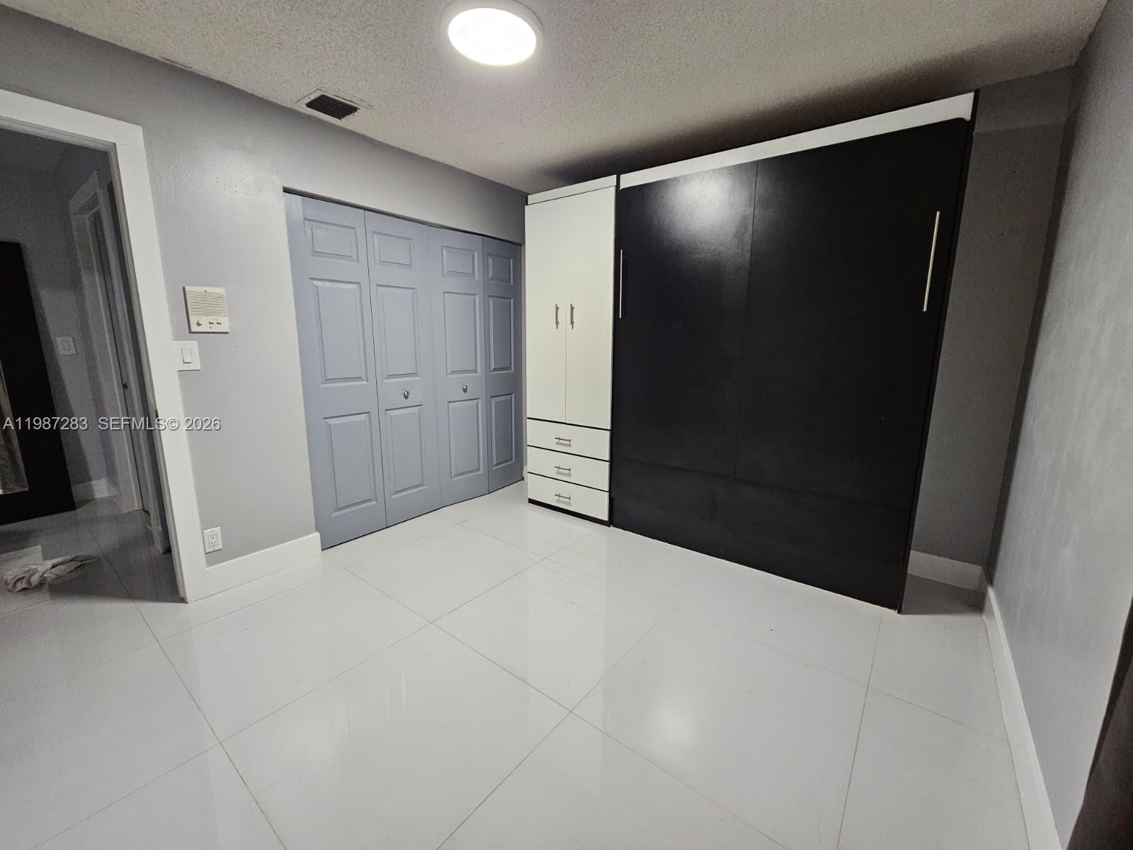 8003 SW 158th Pl Miami, FL 33193