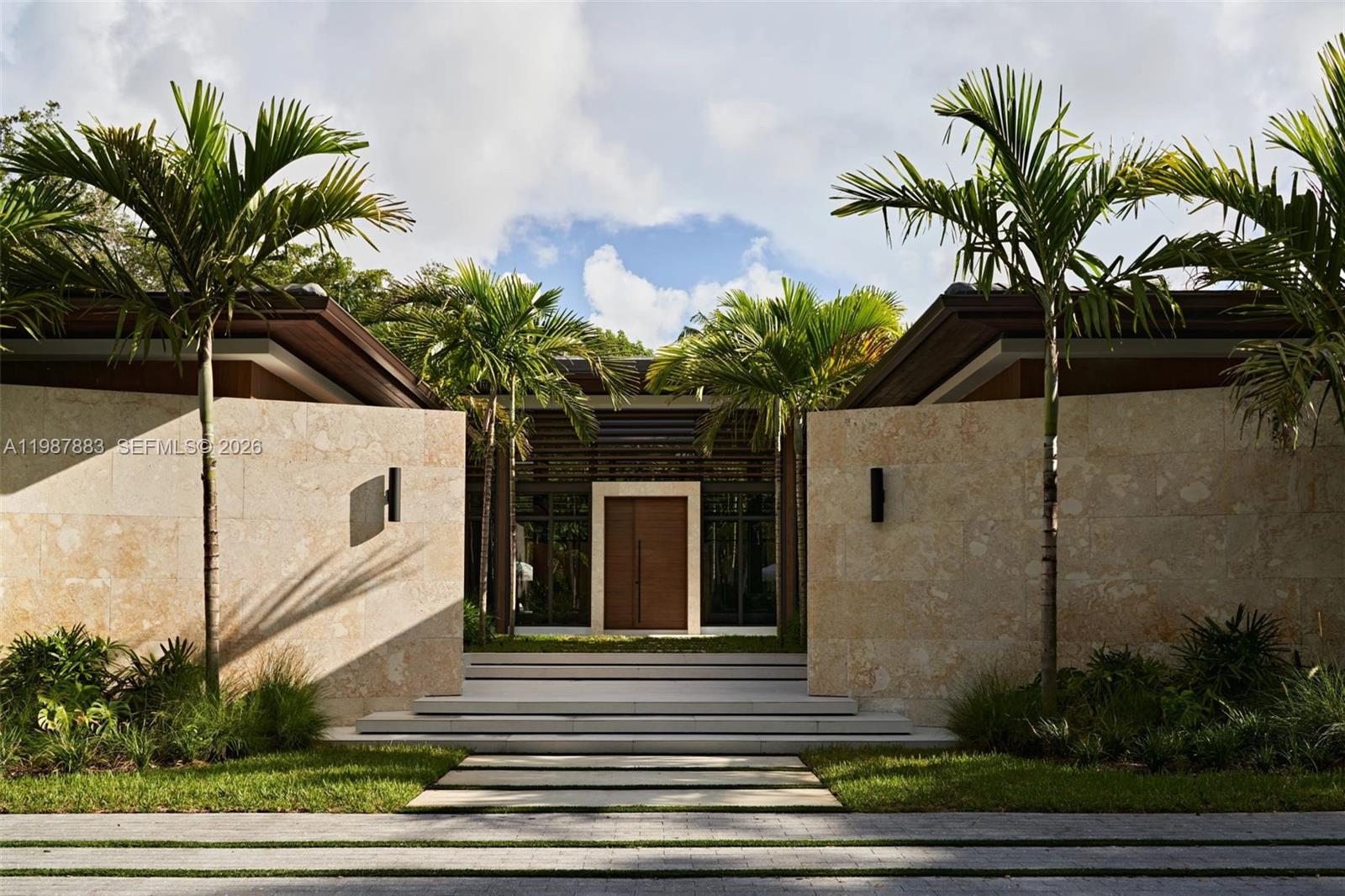 6371 SW 107th St Pinecrest, FL 33156