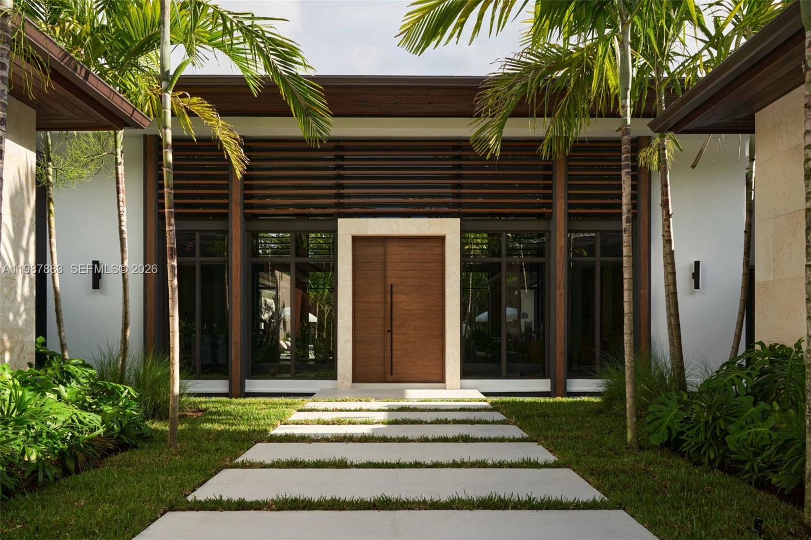 6371 SW 107th St Pinecrest, FL 33156