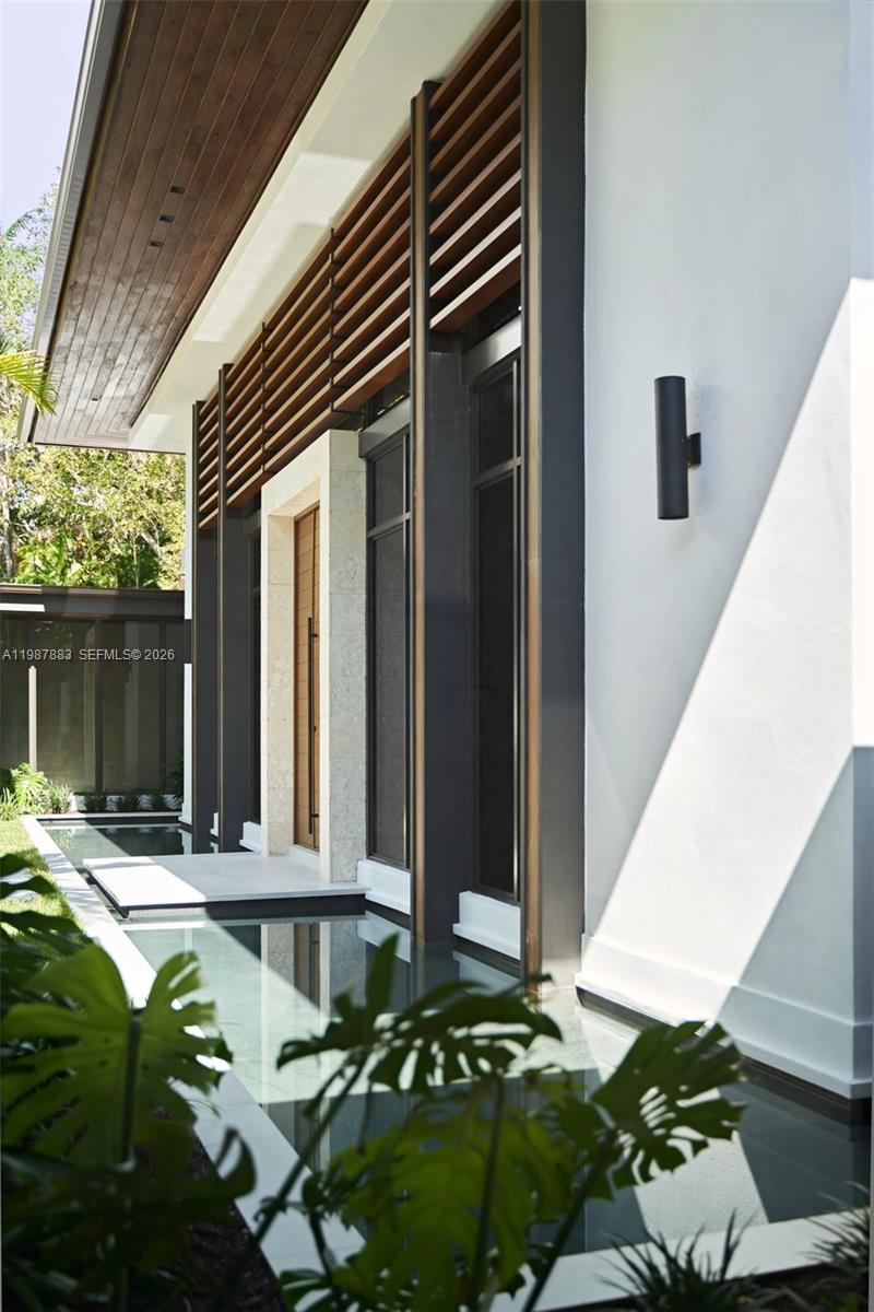 6371 SW 107th St Pinecrest, FL 33156