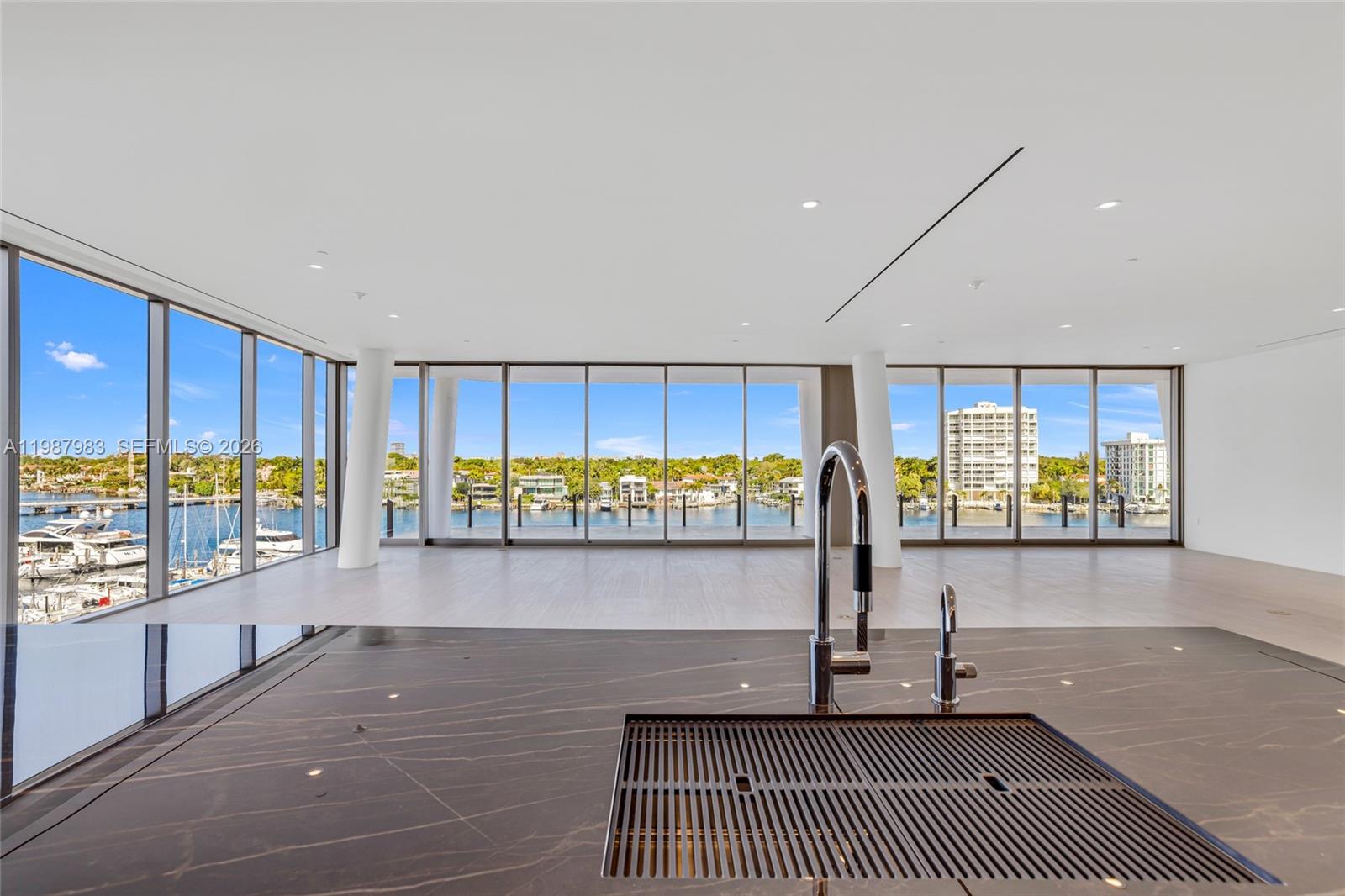 5 Grove Isle Dr #S 504 Coconut Grove, FL 33133