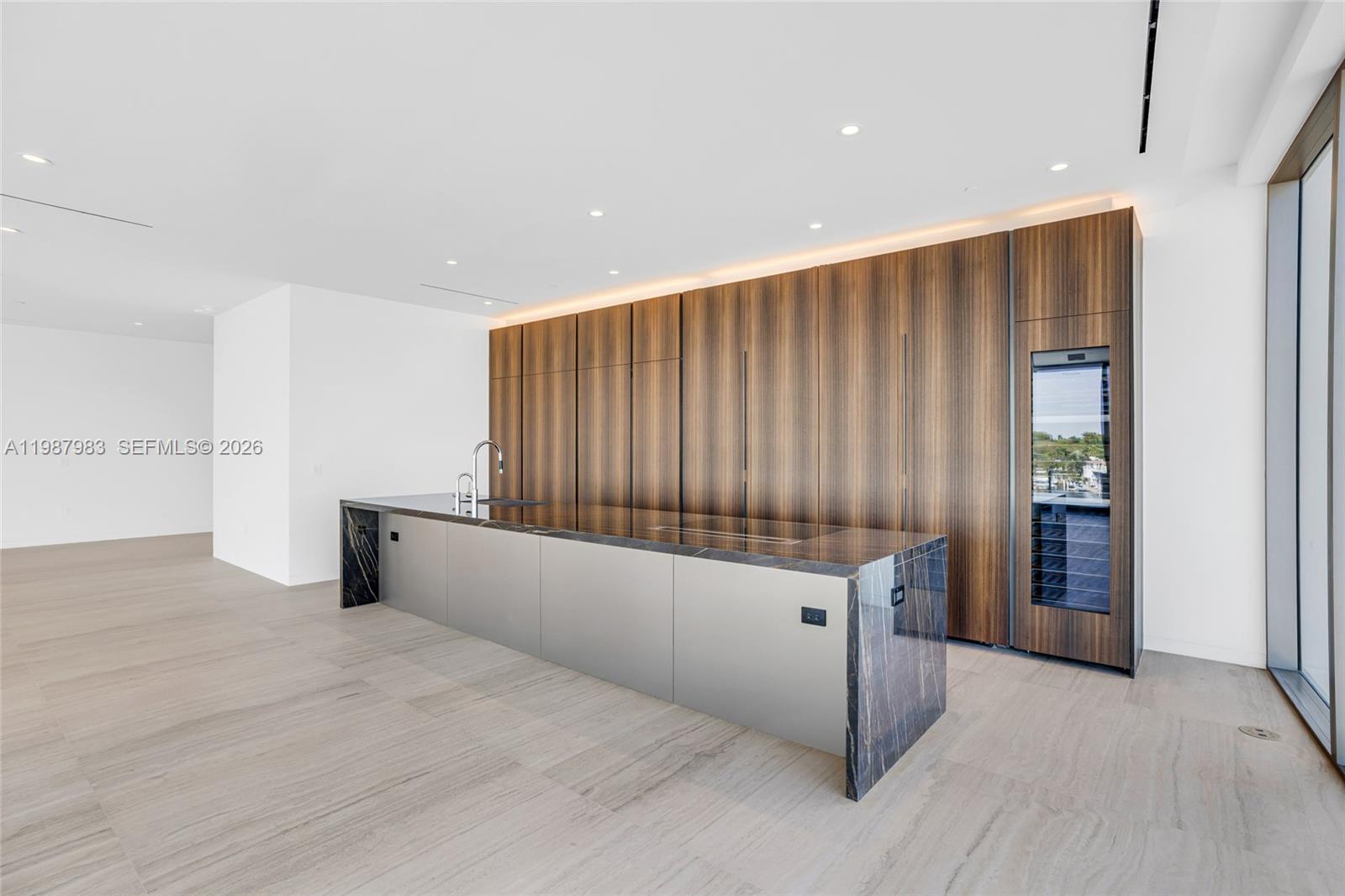 5 Grove Isle Dr #S 504 Coconut Grove, FL 33133