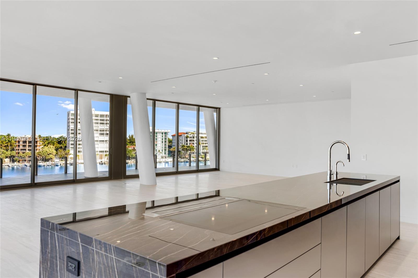 5 Grove Isle Dr #S 504 Coconut Grove, FL 33133