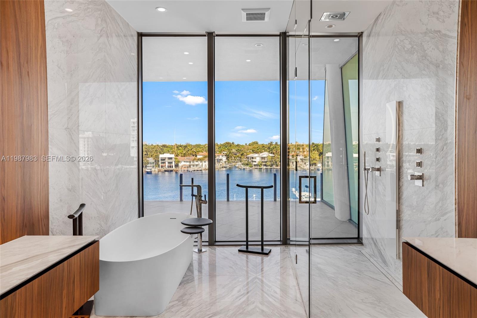 5 Grove Isle Dr #S 504 Coconut Grove, FL 33133