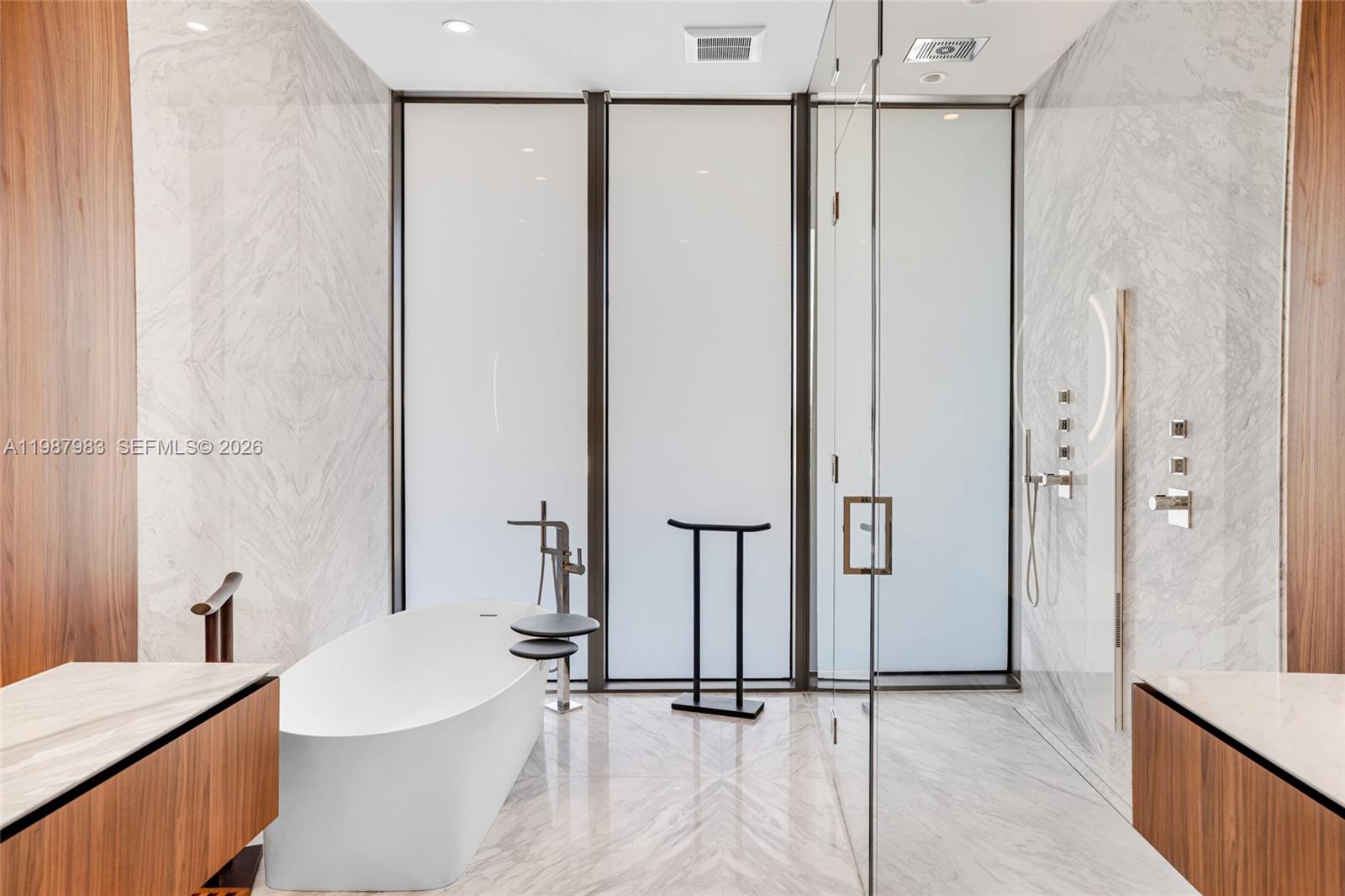 5 Grove Isle Dr #S 504 Coconut Grove, FL 33133