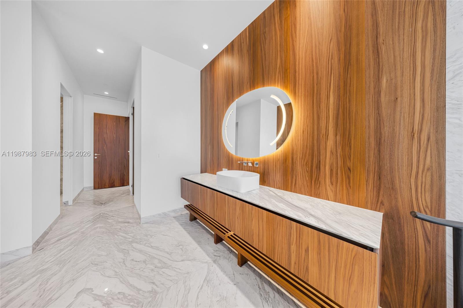 5 Grove Isle Dr #S 504 Coconut Grove, FL 33133