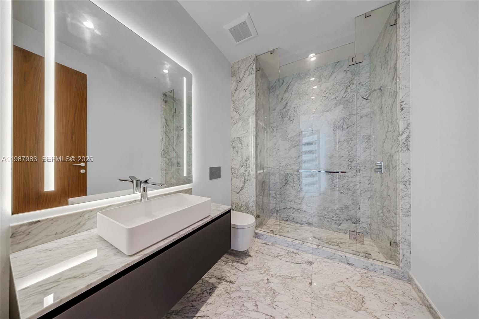 5 Grove Isle Dr #S 504 Coconut Grove, FL 33133