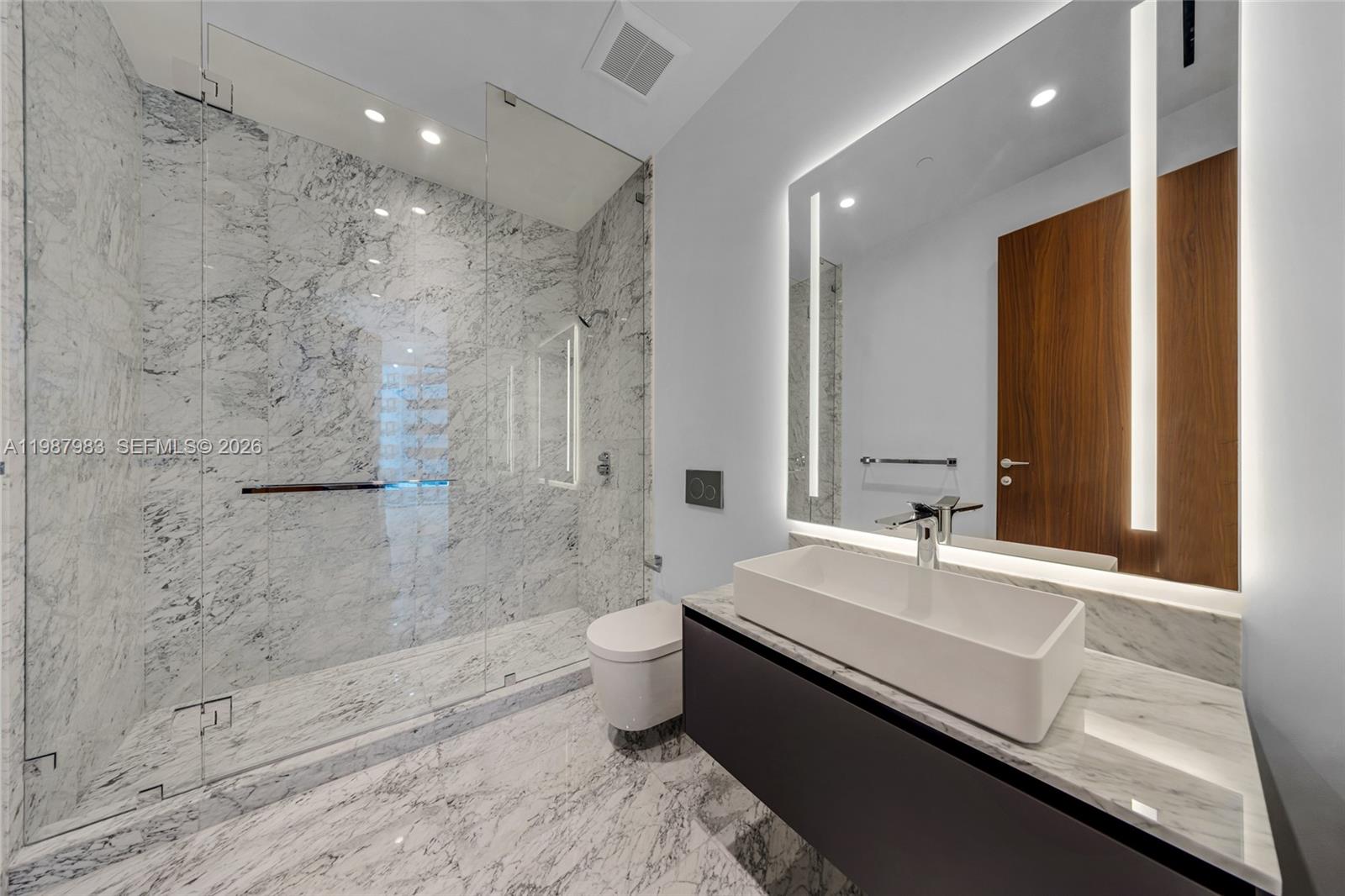 5 Grove Isle Dr #S 504 Coconut Grove, FL 33133