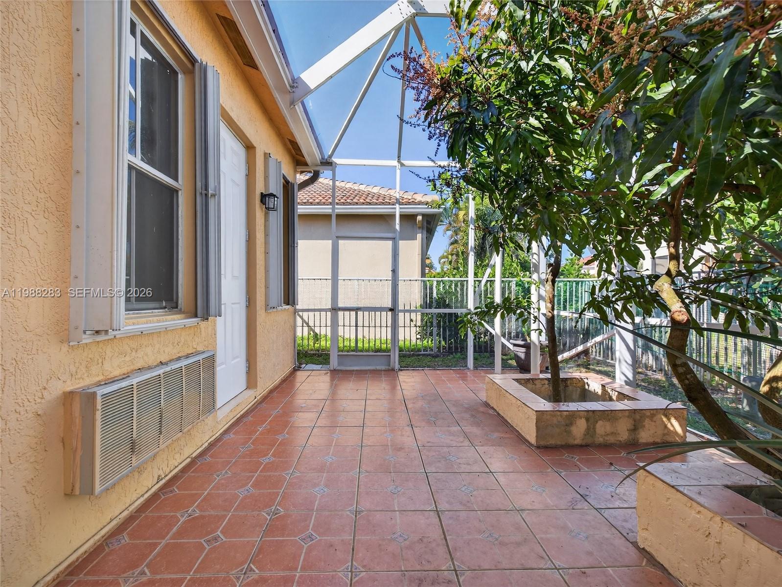 4317 Willow Rdg Dr Weston, FL 33331