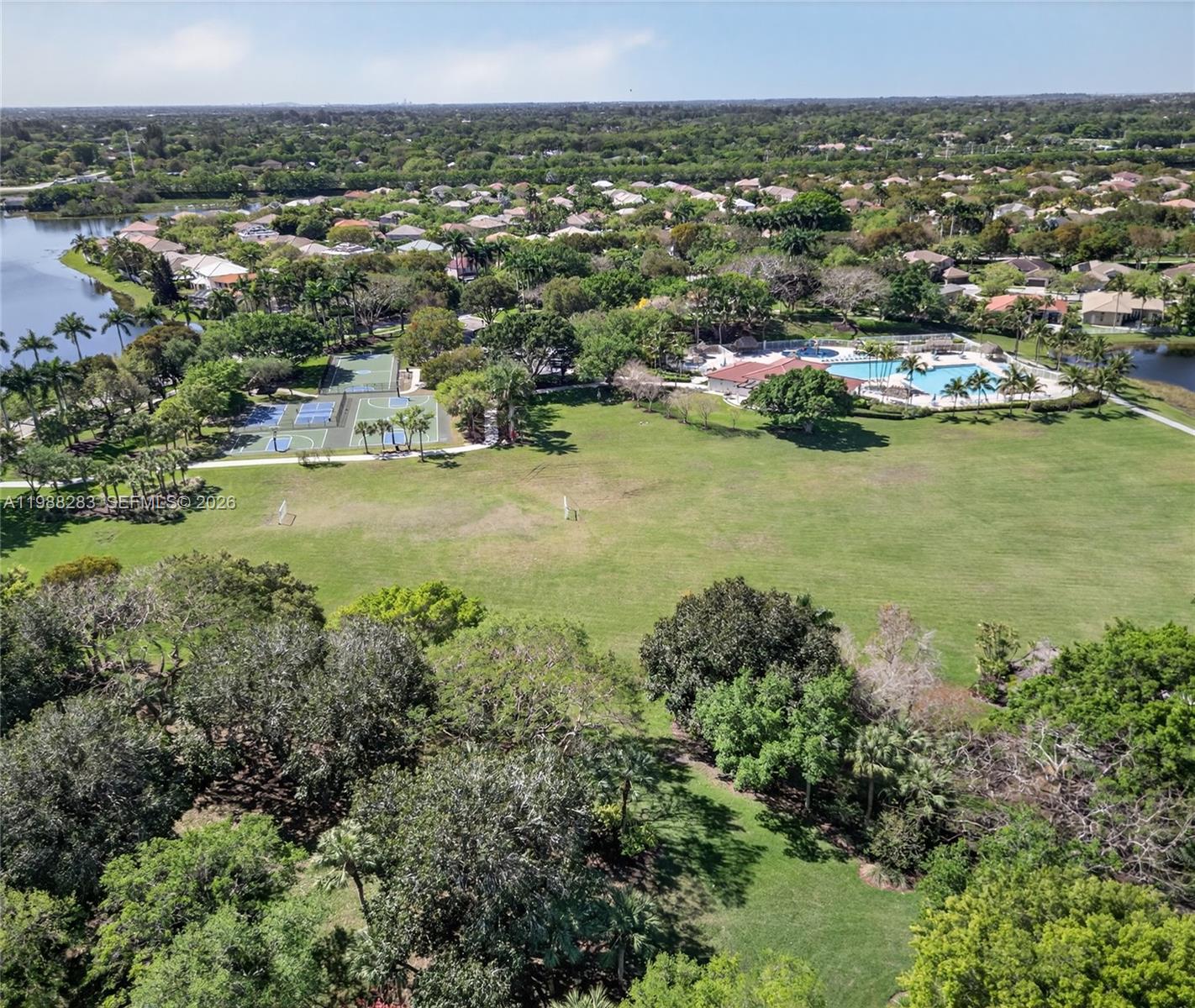 4317 Willow Rdg Dr Weston, FL 33331