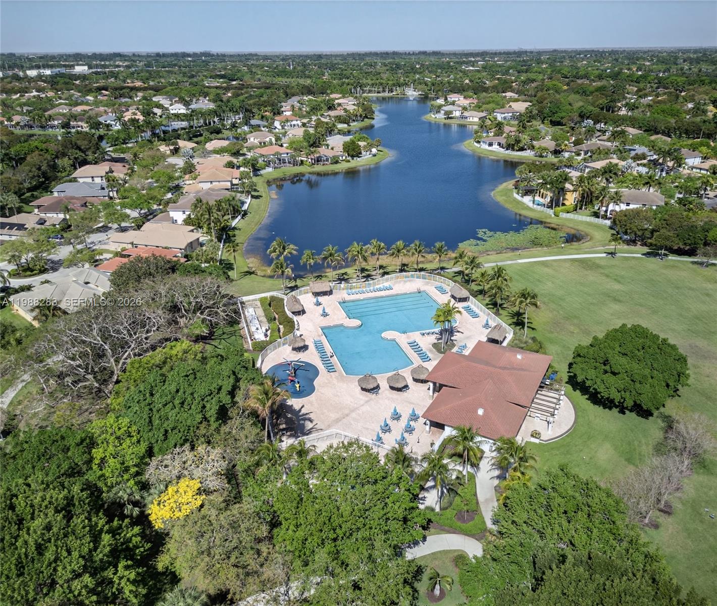 4317 Willow Rdg Dr Weston, FL 33331