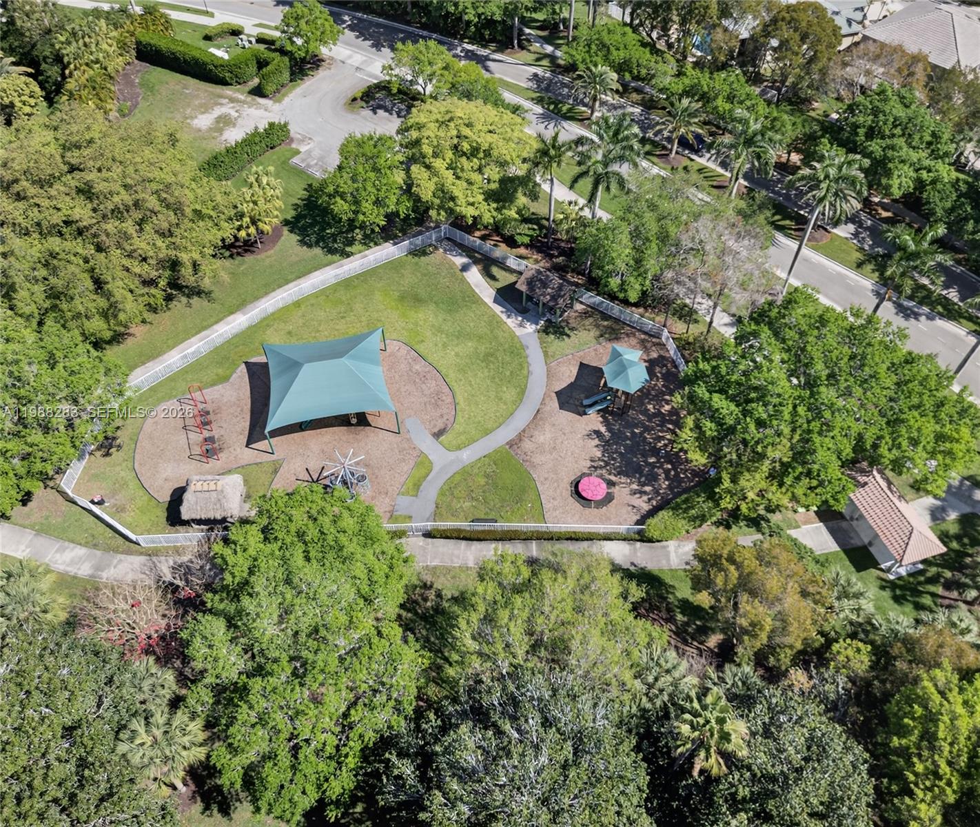 4317 Willow Rdg Dr Weston, FL 33331