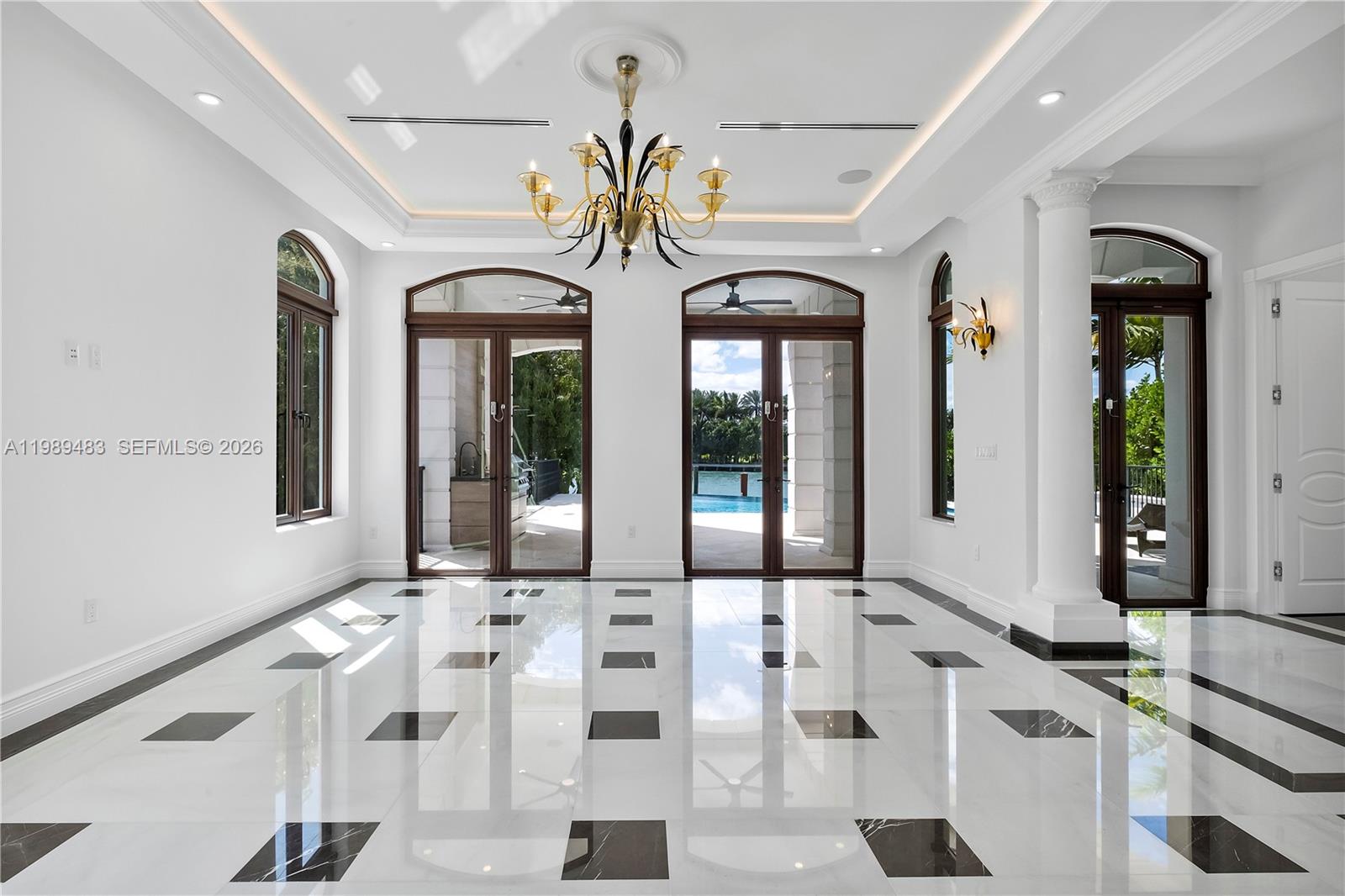 919 92nd St Surfside, FL 33154