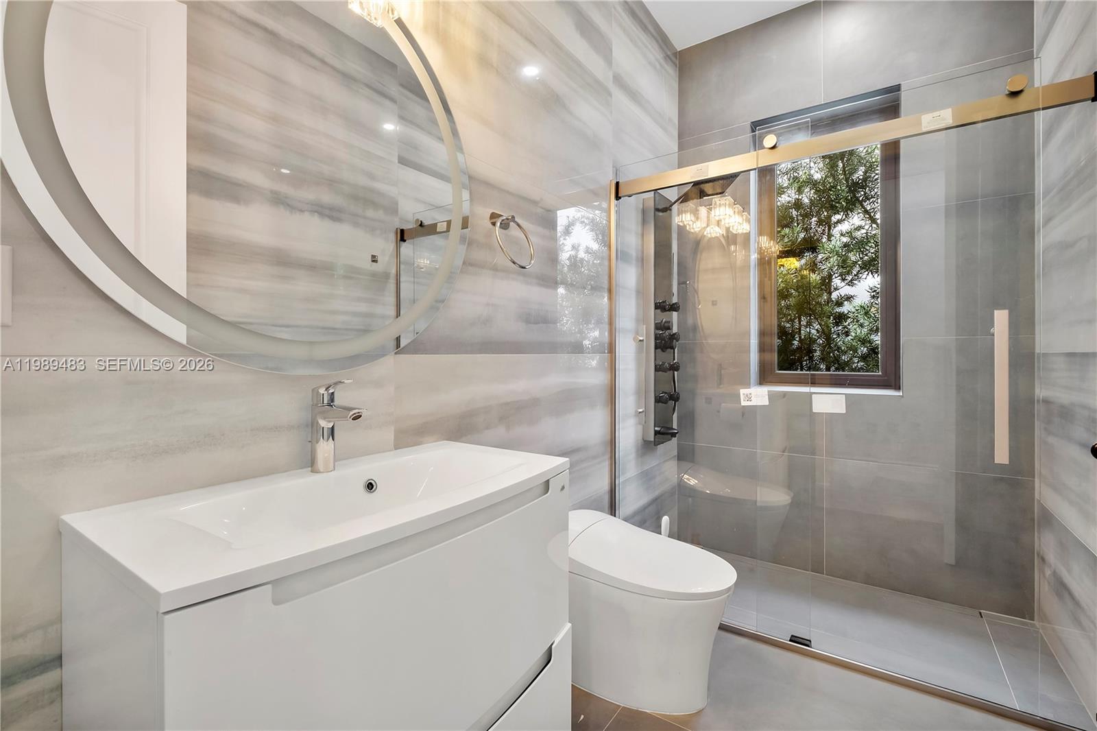 919 92nd St Surfside, FL 33154