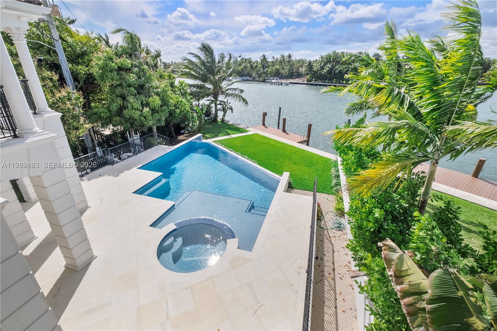 919 92nd St Surfside, FL 33154