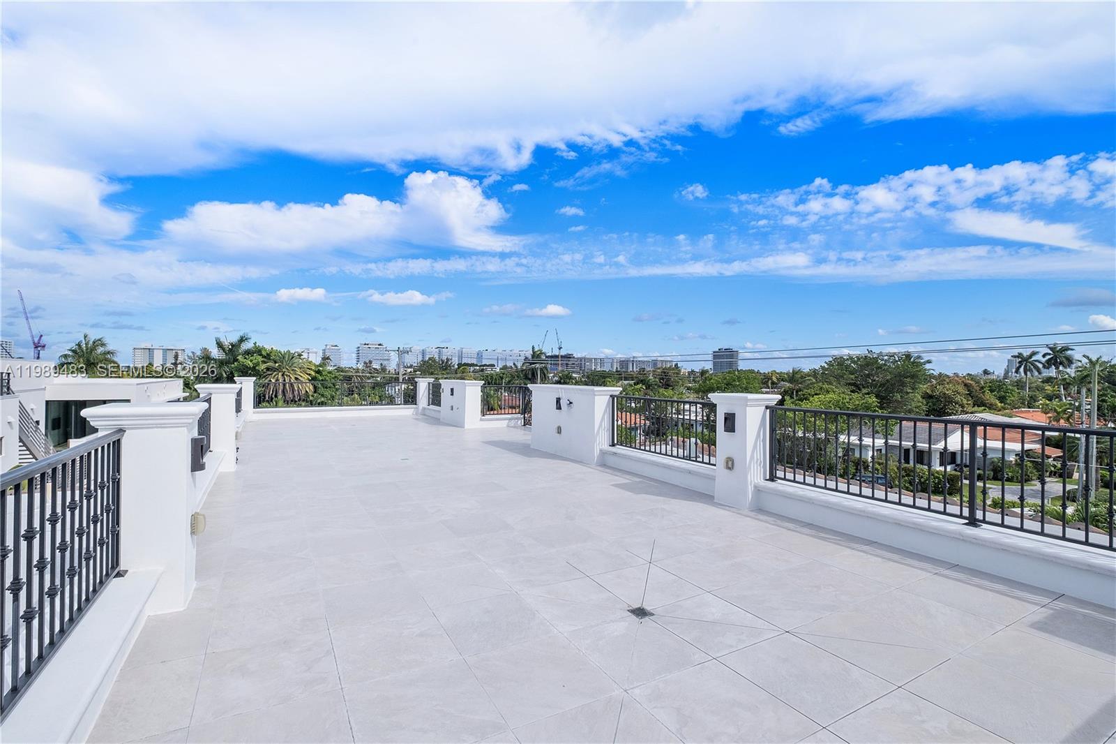 919 92nd St Surfside, FL 33154