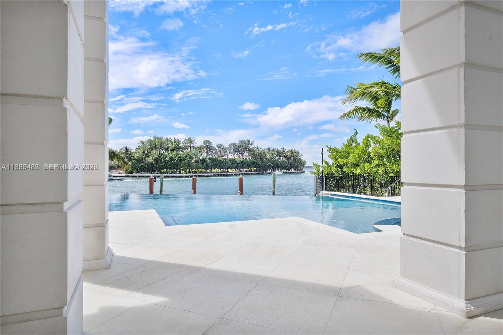 919 92nd St Surfside, FL 33154