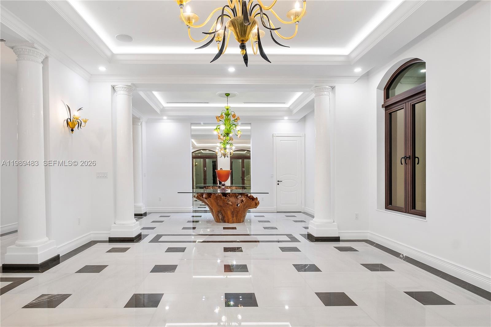 919 92nd St Surfside, FL 33154