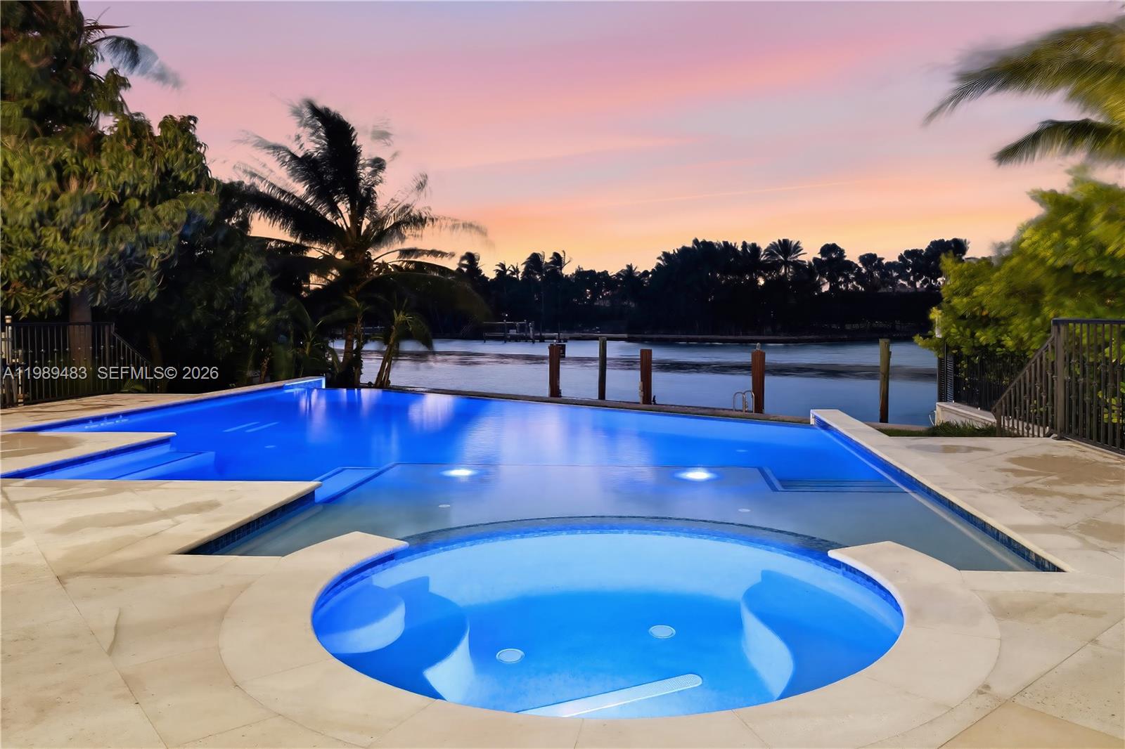 919 92nd St Surfside, FL 33154