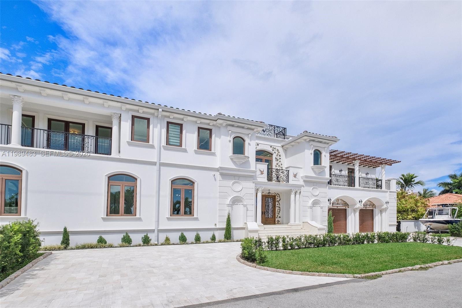 919 92nd St Surfside, FL 33154